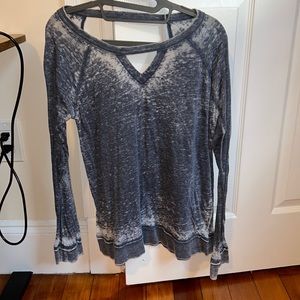Long sleeve blue chaser top open back comfy and cute